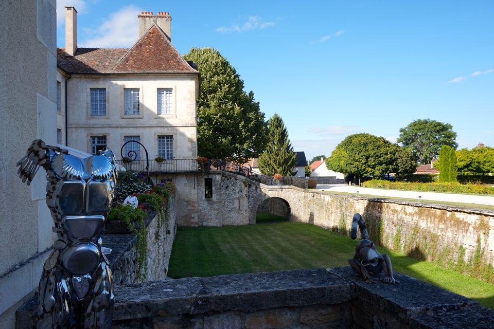 Chateau de Gilly, Bourgogne