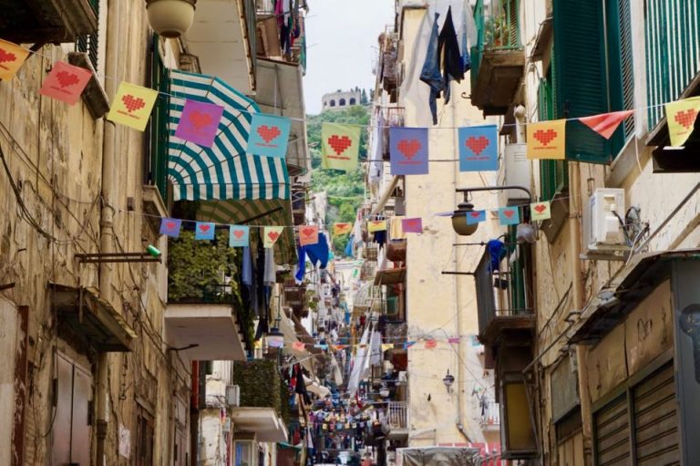 VISITER NAPLES que faire en 2 jours ? Blog voyage Chouette World