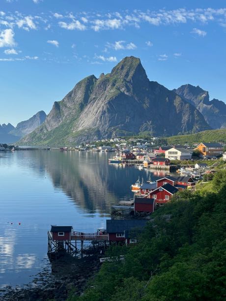 reine lofoten