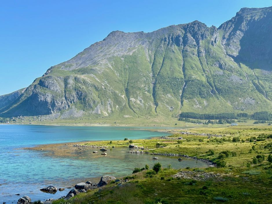road trip lofoten