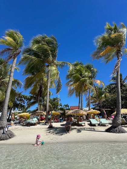 plage bébé guadeloupe