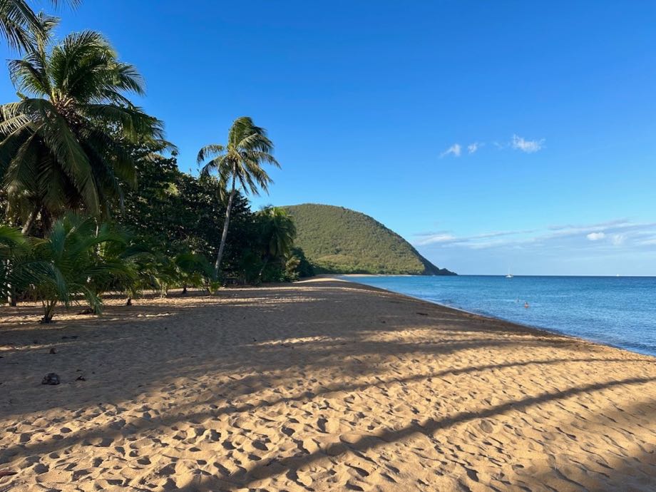 plage guadeloupe en famille